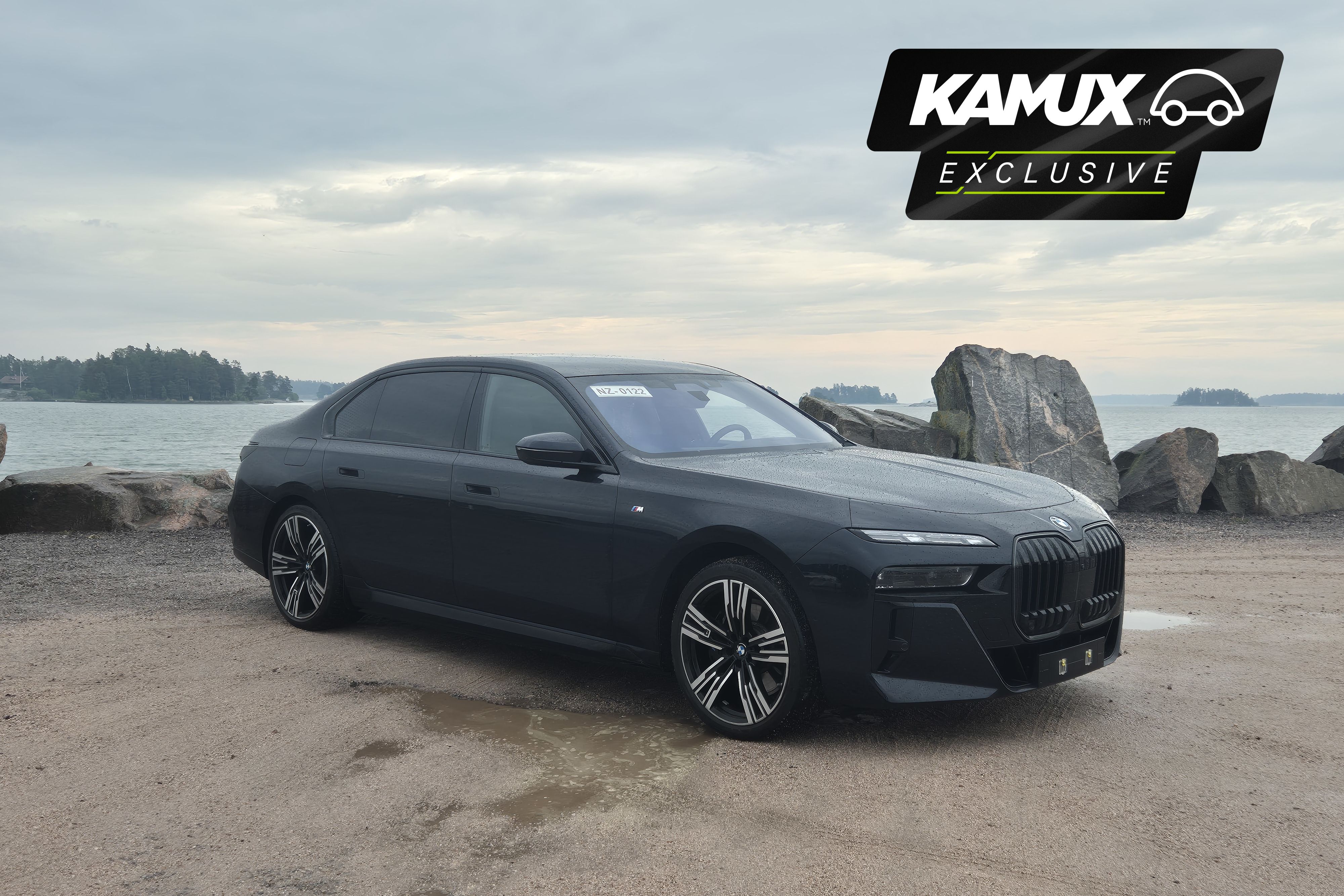BMW i7