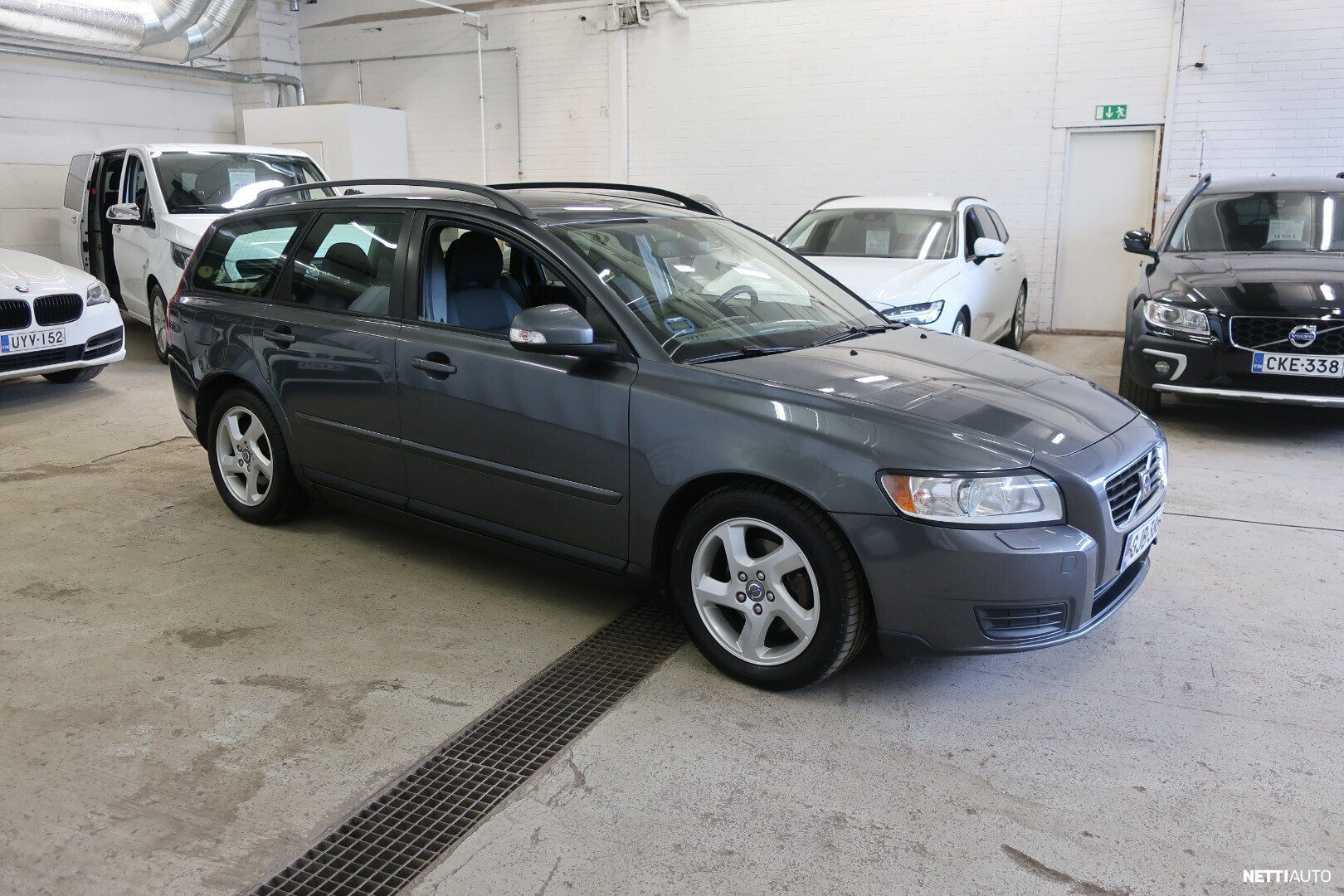 Volvo V50