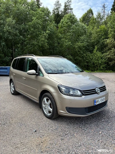 Volkswagen Touran 2013, photo 3/11