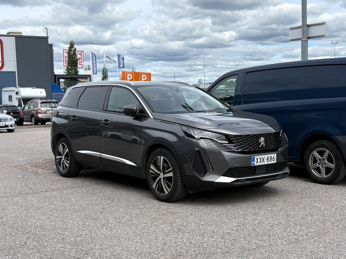 Peugeot 5008 Allure Pack PureTech 130 EAT8-automaatti 7-ist. 