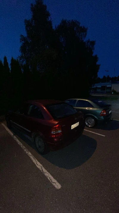 Opel Astra 1,6 8V Club 5d 1999, kuva 4/5