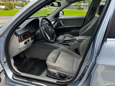 BMW 330 2009, kuva 7/10