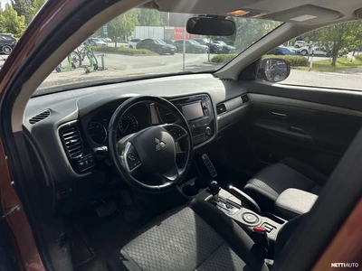 Mitsubishi Outlander 2014, kuva 7/10
