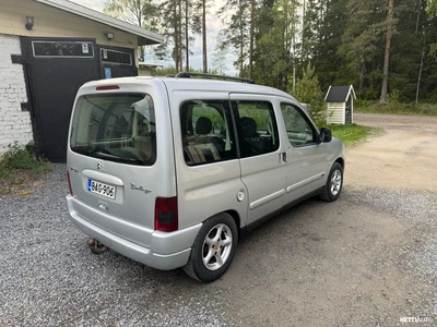 Citroen Berlingo 2004, kuva 3/11