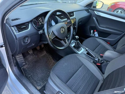 Skoda Octavia 2019, kuva 5/8
