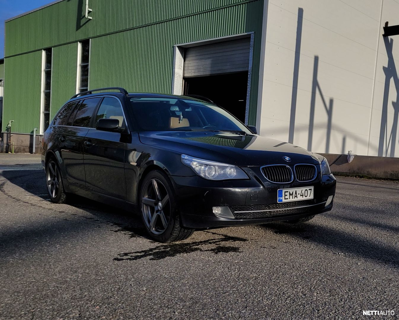 BMW 525