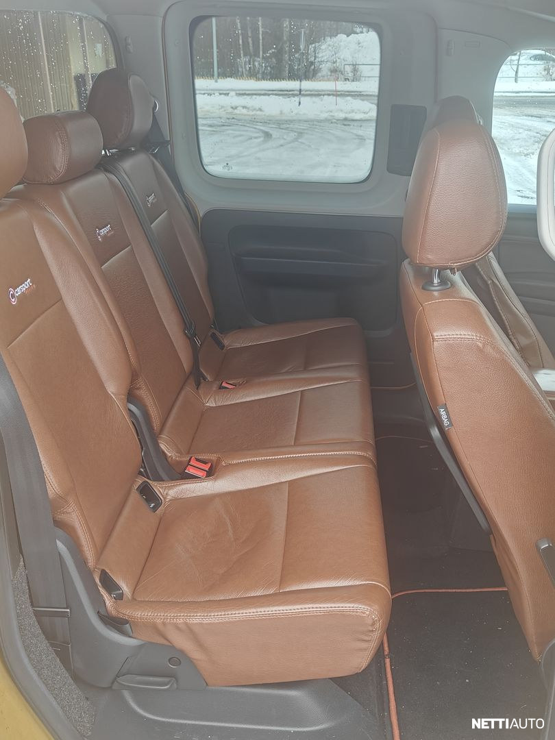 Volkswagen Caddy Maxi 2017, kuva 6/7