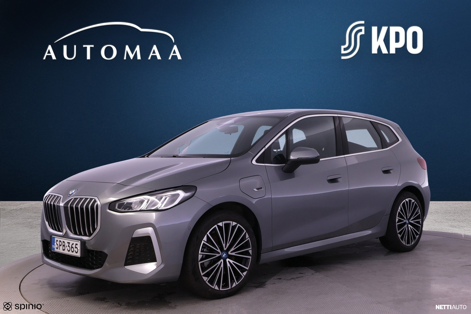 BMW 230