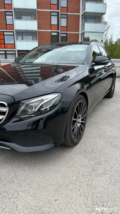 Mercedes-Benz E 2018, photo 1/19