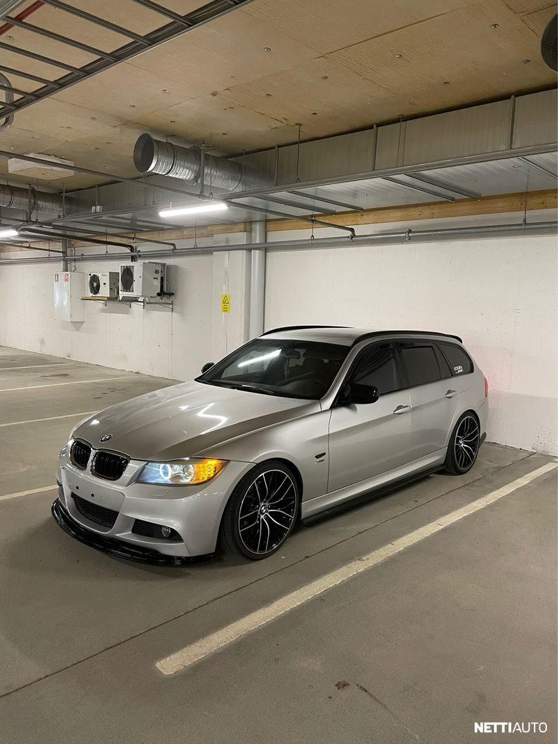 BMW 325