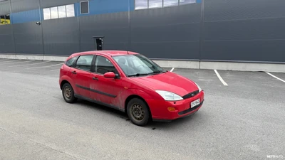 Ford Focus 1999, photo 2/9