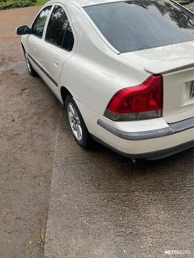 Volvo S60 2002, photo 5/10
