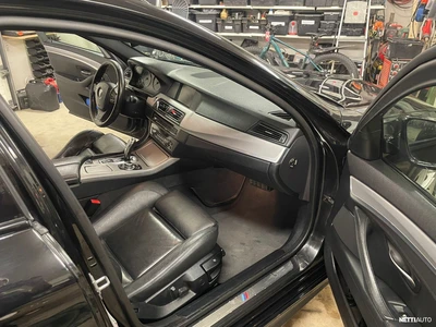 BMW 520 2011, photo 6/14