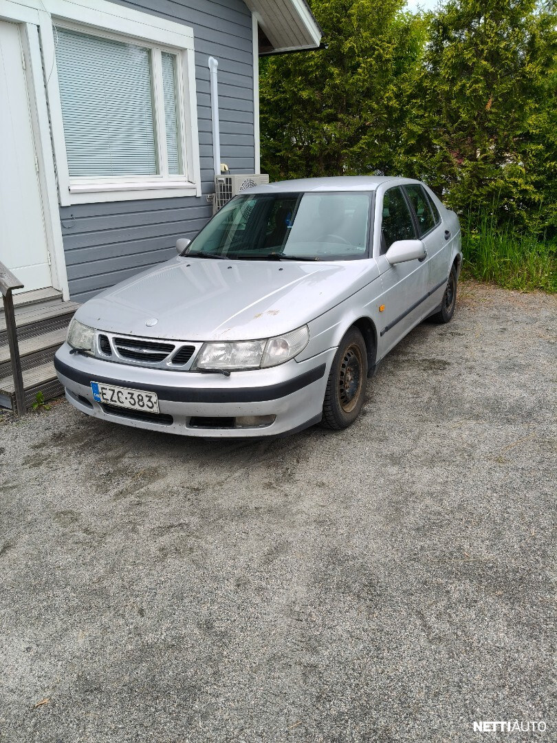 Saab 9-5