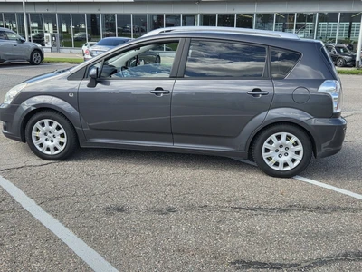 Toyota Corolla Verso 2008, kuva 7/9