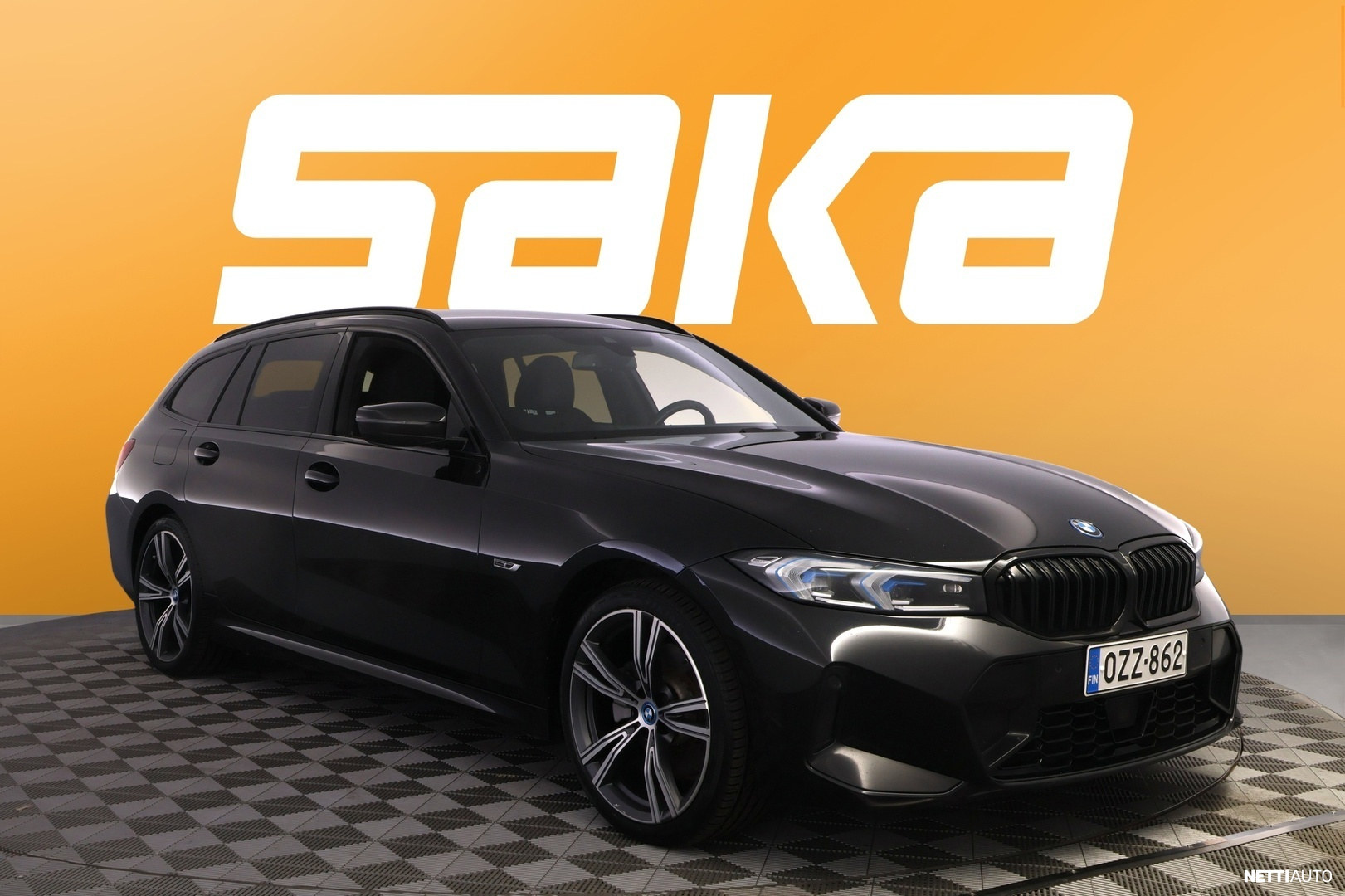 BMW 330