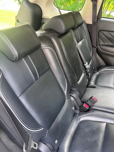 Mitsubishi Outlander PHEV 2016, kuva 6/17