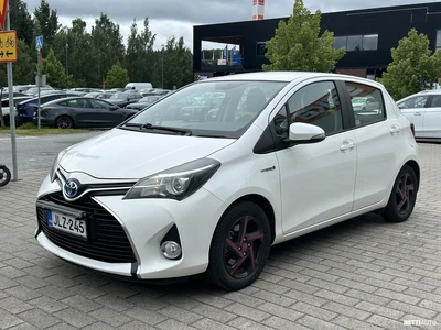 Toyota Yaris 1,5 Hybrid Active 5ov 2015, photo 3/38