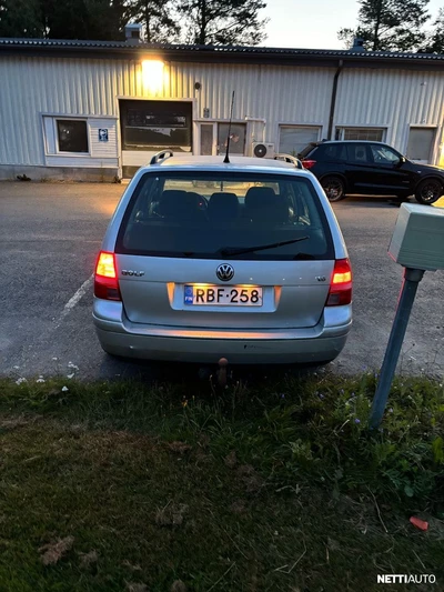 Volkswagen Golf 1,6 75 kW Sportline 4d 2005, kuva 7/13