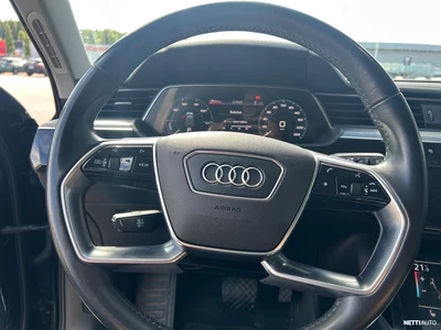 Audi e-tron 50 quattro 2020, kuva 7/8