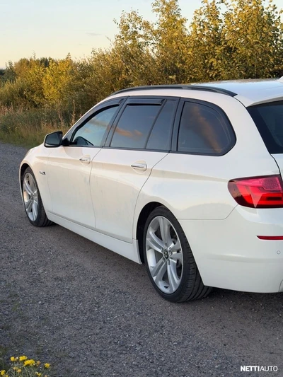 BMW 520 Sport A F11 Touring Business 2011, photo 6/9