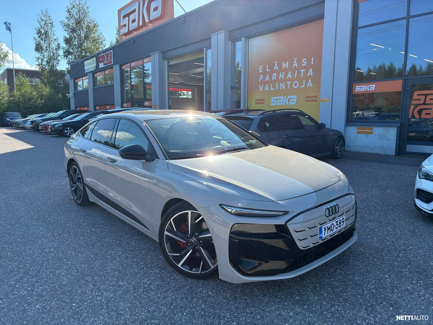 Audi A6 e-tron