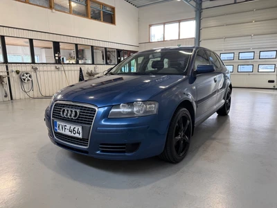 Audi A3 Sportback Attraction 1,6 75 kW 2006, photo 5/10