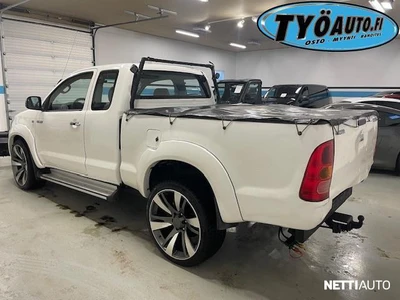 Toyota Hilux 2010, photo 3/11