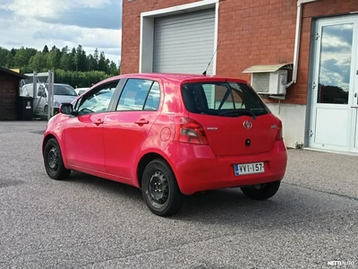 Toyota Yaris 2006, photo 3/8