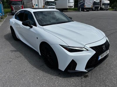 Lexus IS 2026, photo 3/15