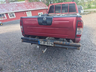 Nissan King Cab 2003, photo 3/12