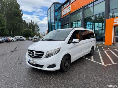 Mercedes-Benz V 2017, photo 2/40