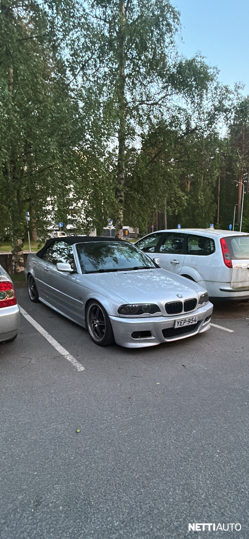 BMW 320 2002, photo 2/9