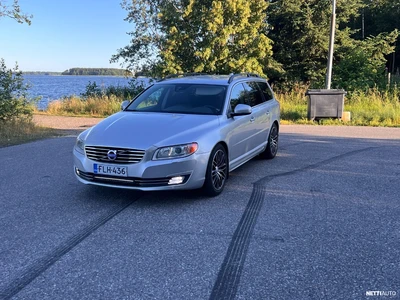 Volvo V70 D4 Business aut 2014, kuva 1/9