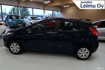 Ford Fiesta 1,25 60 hv Trend M5 5-ovinen 2012, photo 7/26