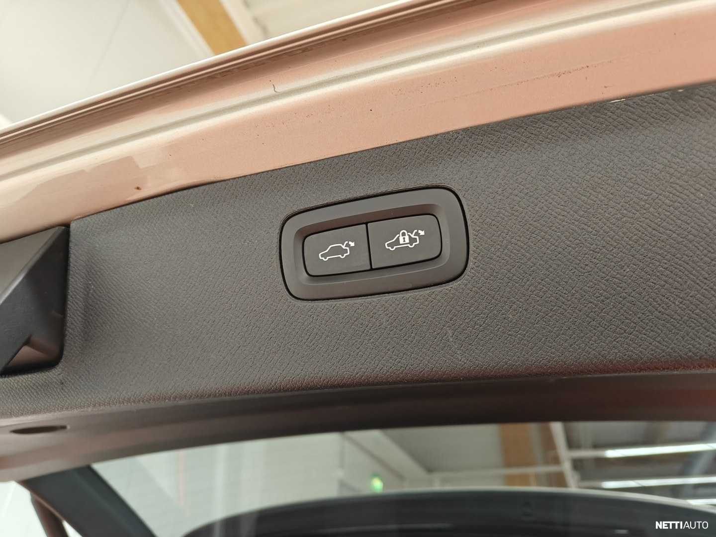 Volvo XC90 2023, photo 6/37