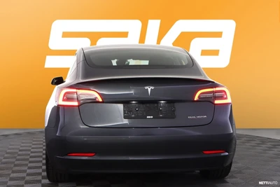 Tesla Model 3 Performance 2023, kuva 7/27