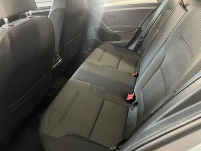 Volkswagen Golf 2019, photo 6/16