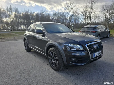 Audi Q5 2,0 TDI (DPF) S tronic 2009, photo 2/8