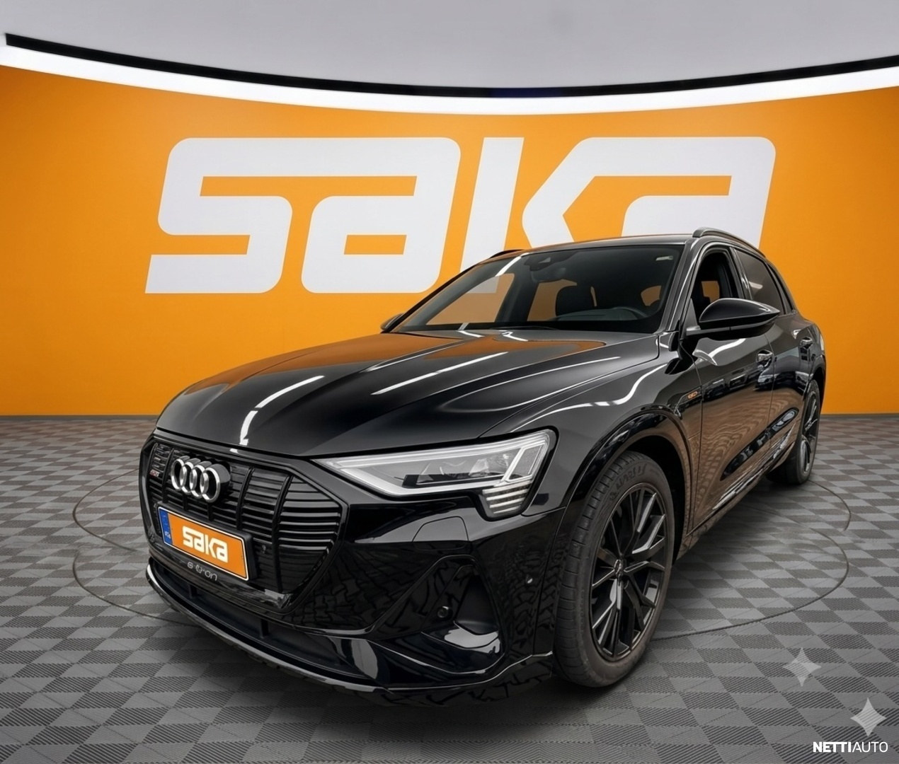 Audi e-tron