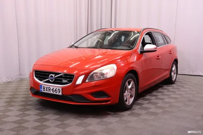 Volvo V60 T3 R-Design 2011, kuva 5/10