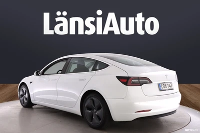 Tesla Model 3 Standard Range Plus 2020, photo 6/29