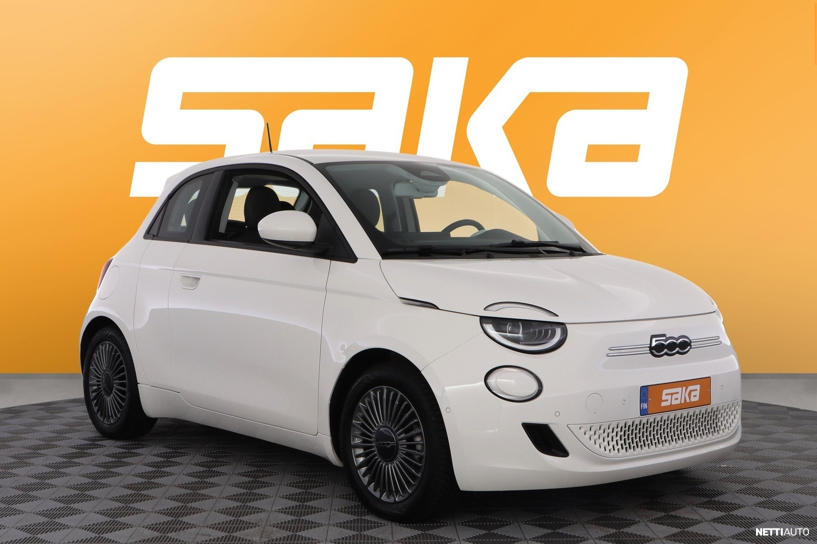 Fiat 500E
