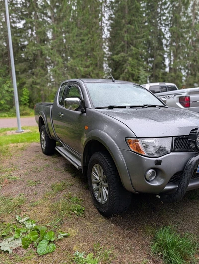 Mitsubishi L200 2007, kuva 2/6