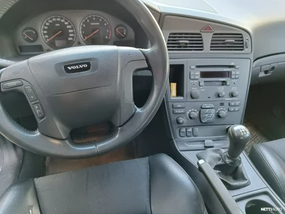 Volvo V70 2002, photo 5/12