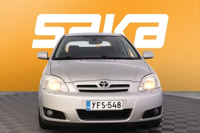 Toyota Corolla 2005, kuva 2/30