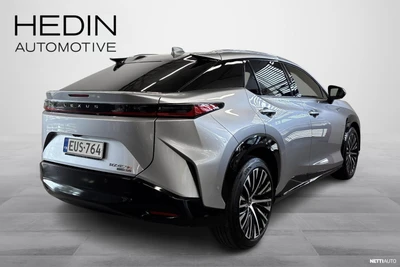 Lexus RZ 450e AWD Luxury 2023, kuva 3/35