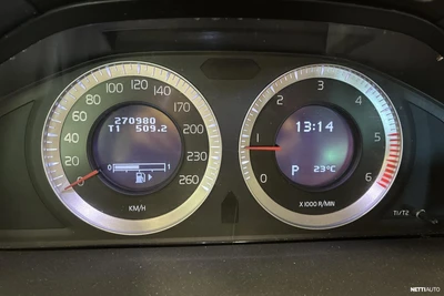 Volvo V70 D3 Momentum aut 2011, kuva 6/16