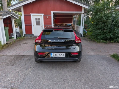 Volvo V40 D2 Business 2014, photo 7/17
