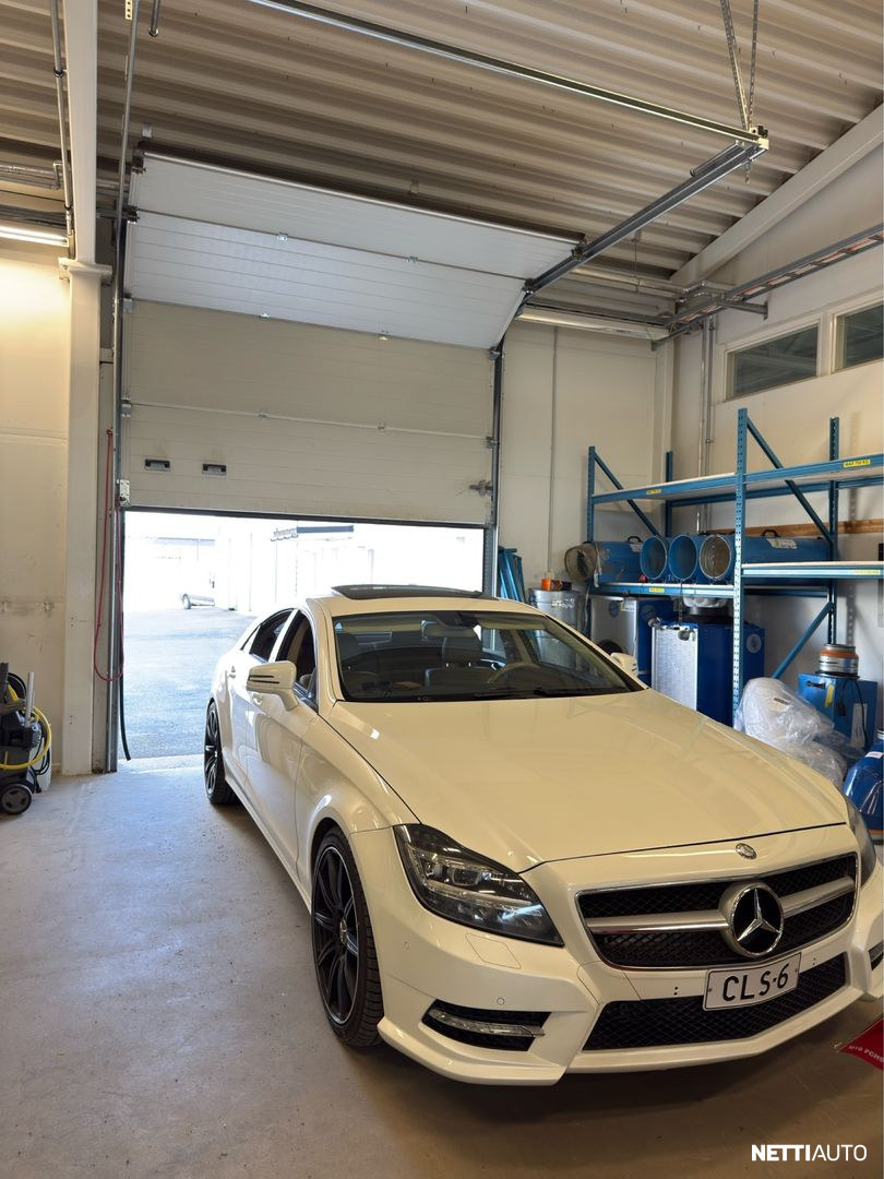 Mercedes-Benz CLS